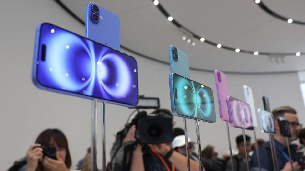 Apple introduced new MagSafe accessories with faster charging and Qi 2 support, featuring clear and silicone cases with sapphire crystal to improve durability and camera control.