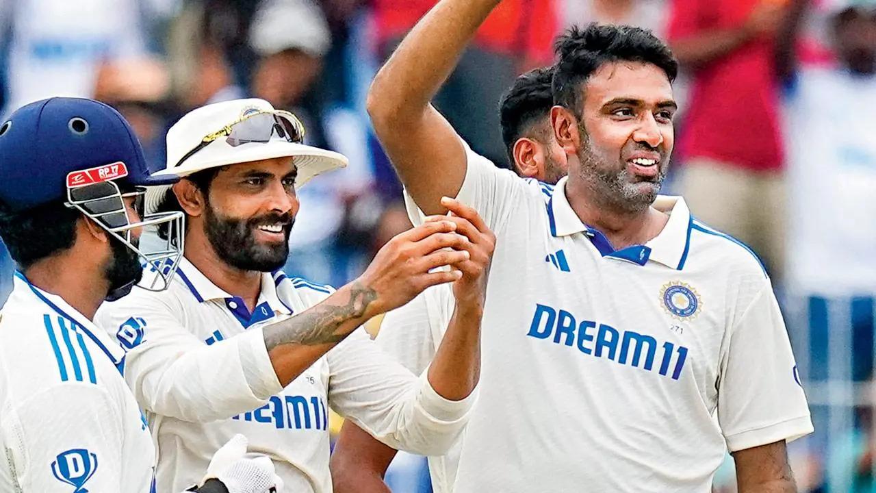 Monty Panesar points out that Ashwin's ability to bat helps him think like a batter, which helps him exploit the opposition and serves as his biggest advantage