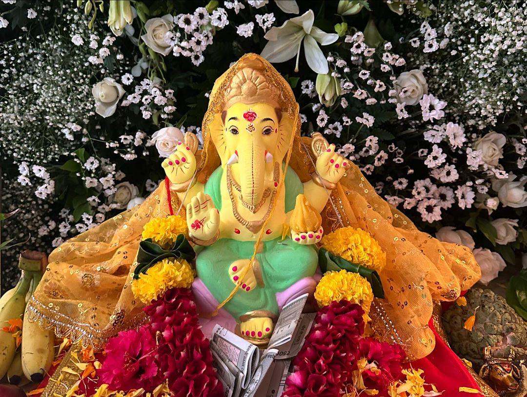 She celebrated the same by resorting to cultural norms and bringing Lord Ganesha home on the occasion of Ganesh Chaturthi. 