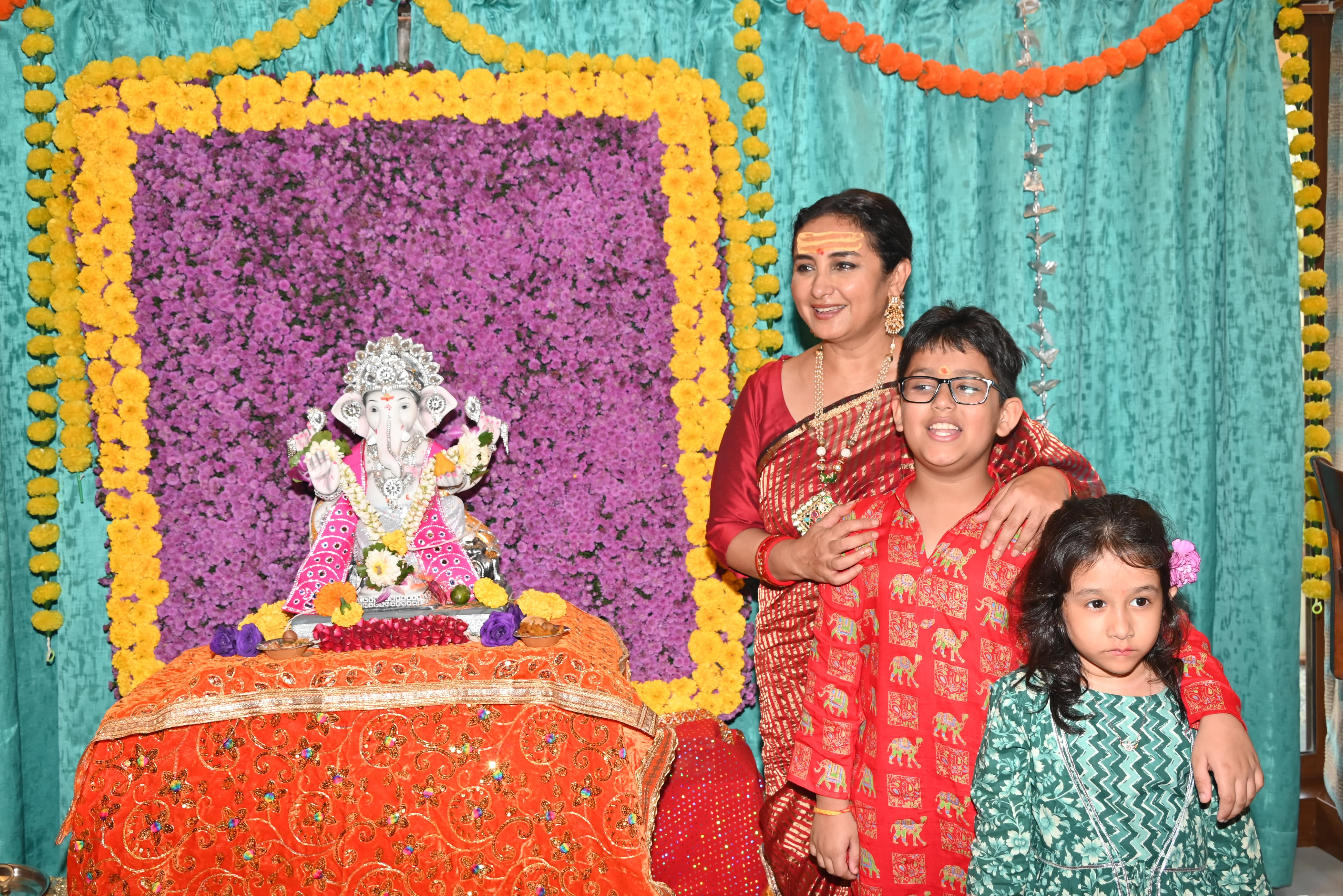 Divya Dutta welcomed Ganpati into her home for Ganesh Chaturthi 2024 with great joy