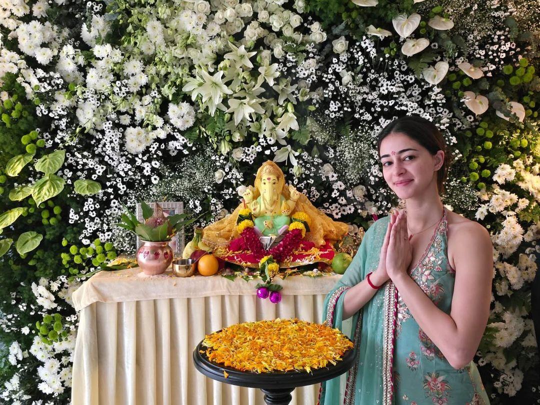 Ananya took to Instagram and shared pictures of her family with their deity and wrote, “Welcome home Bappppa.”