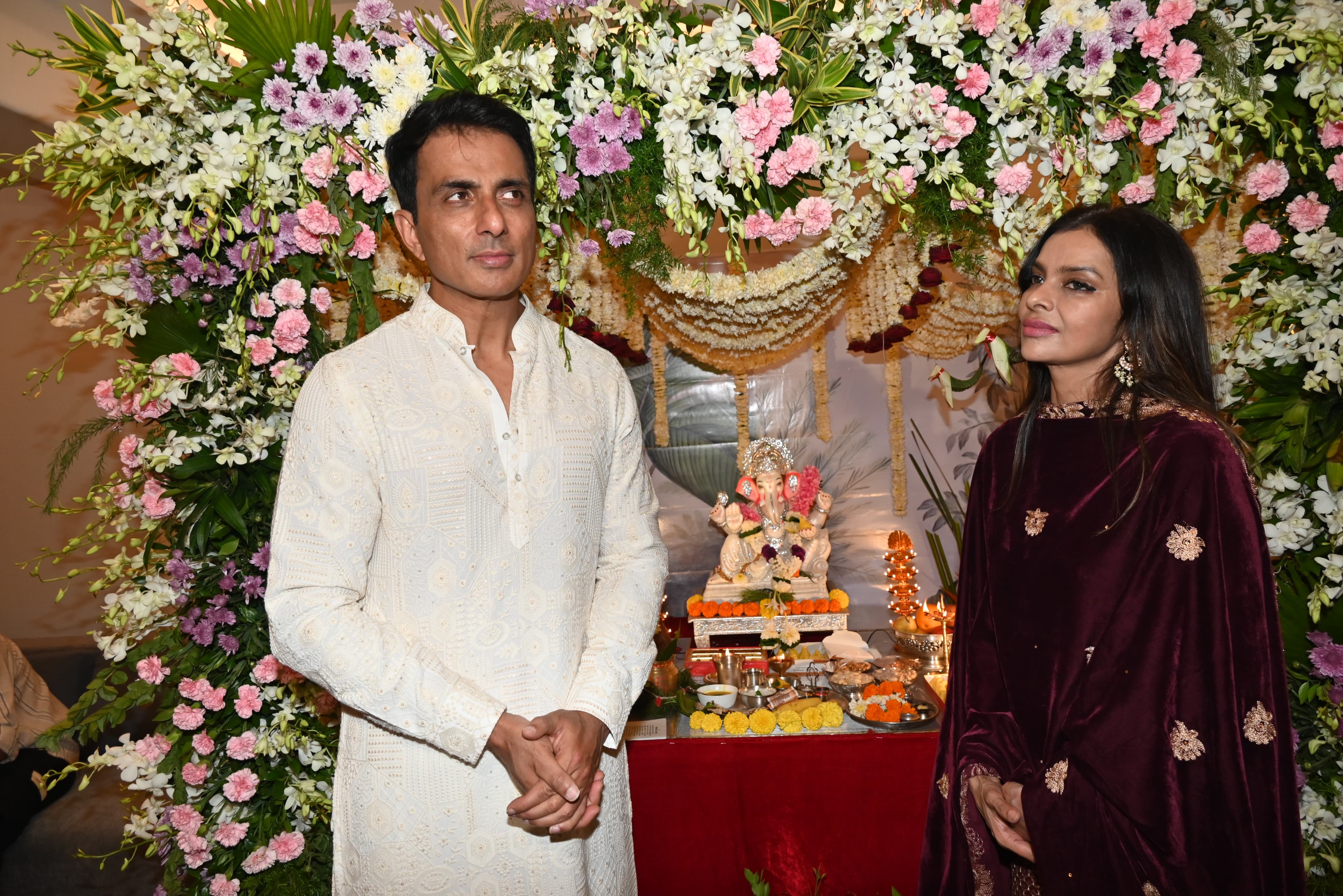 Sonu Sood brought home Lord Ganesha with lots of excitement