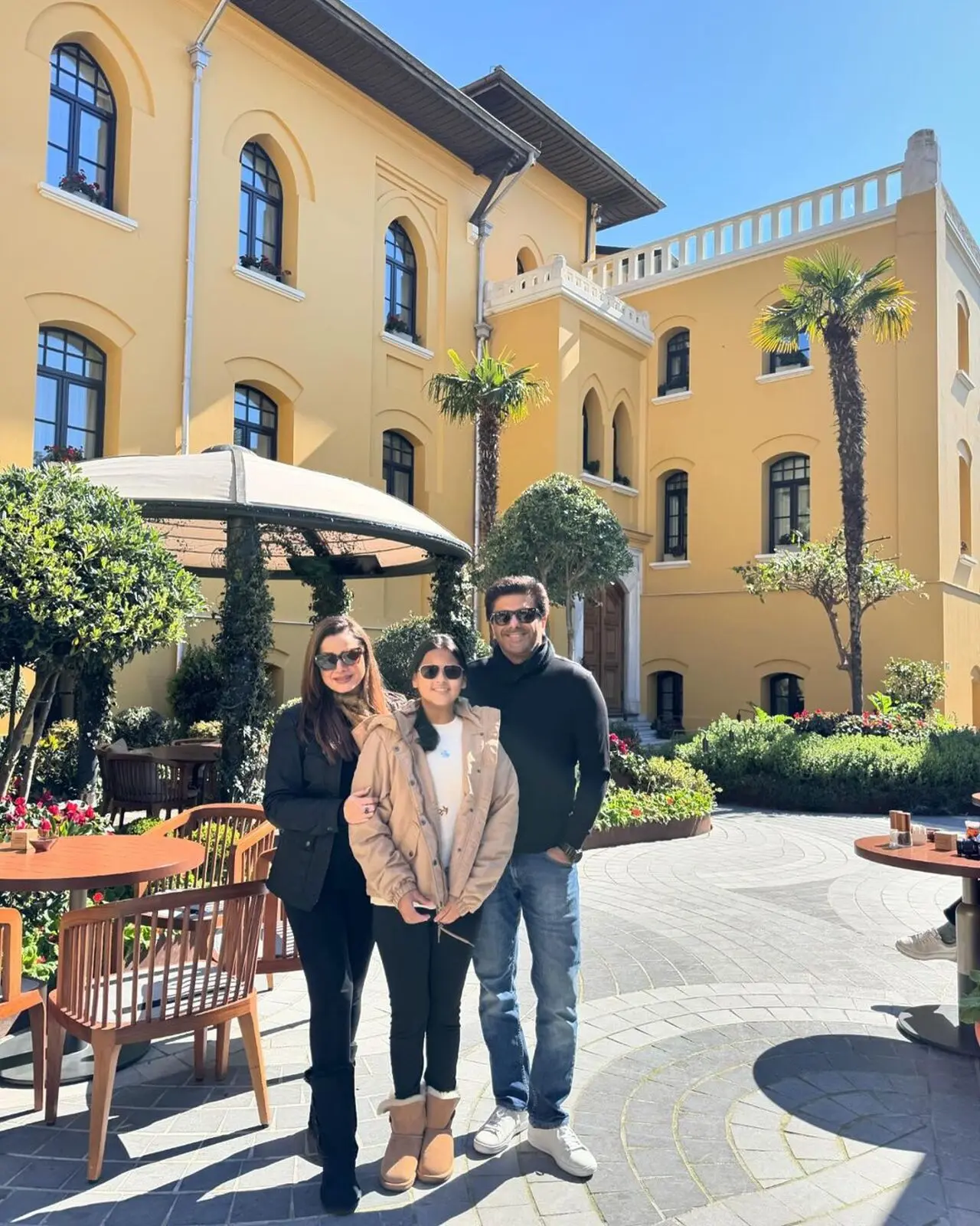 90s icon Neelam Kothari married Rishi Sethia, a UK-based businessman in October 2000. She later married actor Samir Soni in 2011. In 2013, they adopted a daughter and named her Ahana.