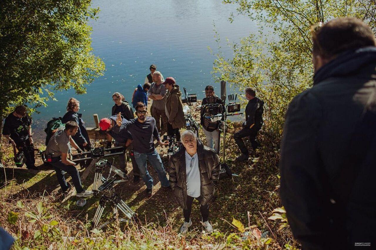 On the release day of the film, Kareena and Hansal took to their respective Instagram feed to share some BTS pictures which reflect on the making of the film