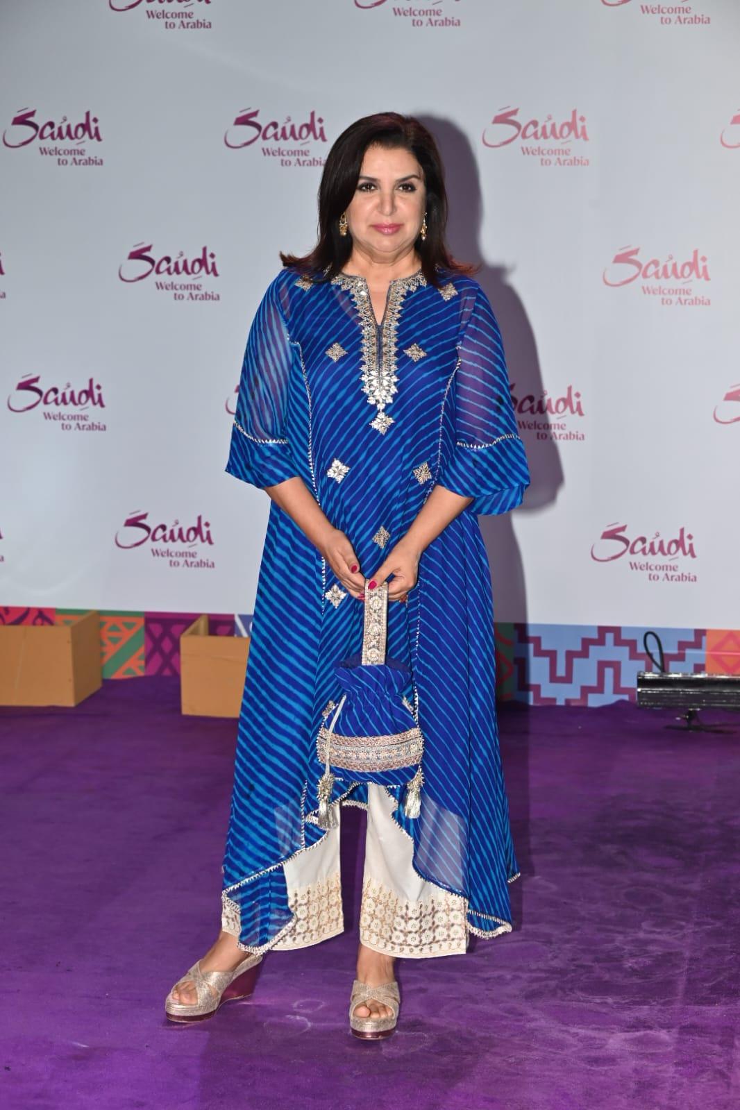 <p>Farah Khan looked cute and stylish in a beautiful blue and white outfit</p> <p>Farah Khan looked cute and stylish in a beautiful blue and white outfit</p>