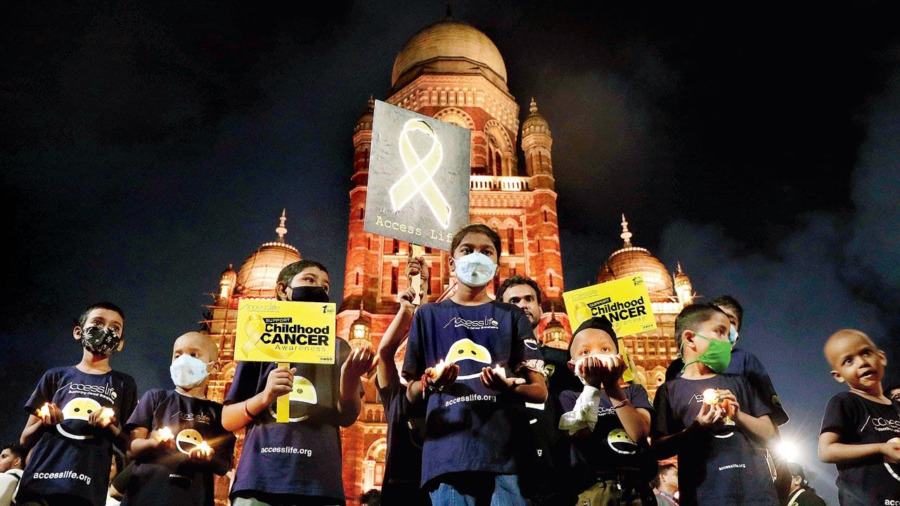 Children raise awareness about childhood cancer at MCGM headquarters