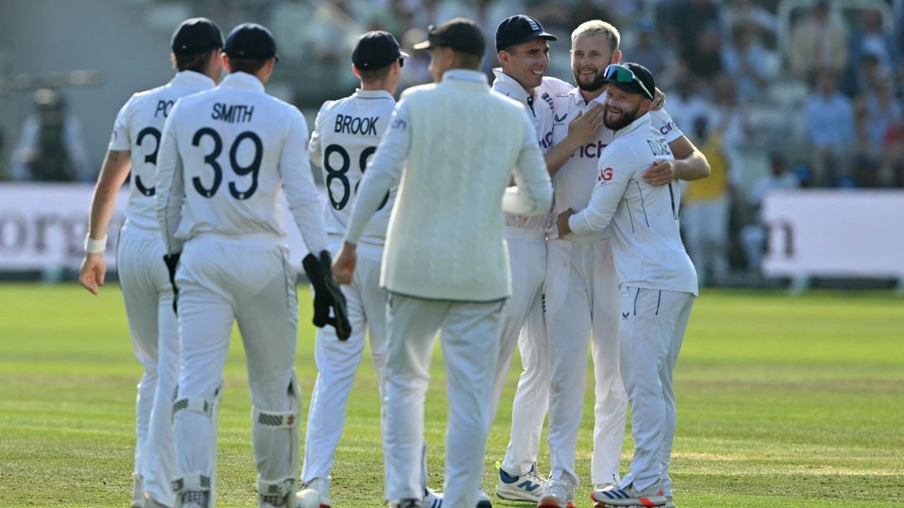 England defeat Sri Lanka by 90 runs in 2nd Test, takes lead by 2-0
