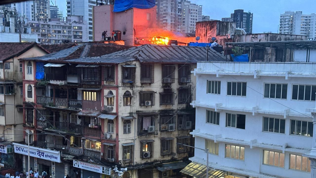 Fire breaks out in building at Grant Road, no one injured