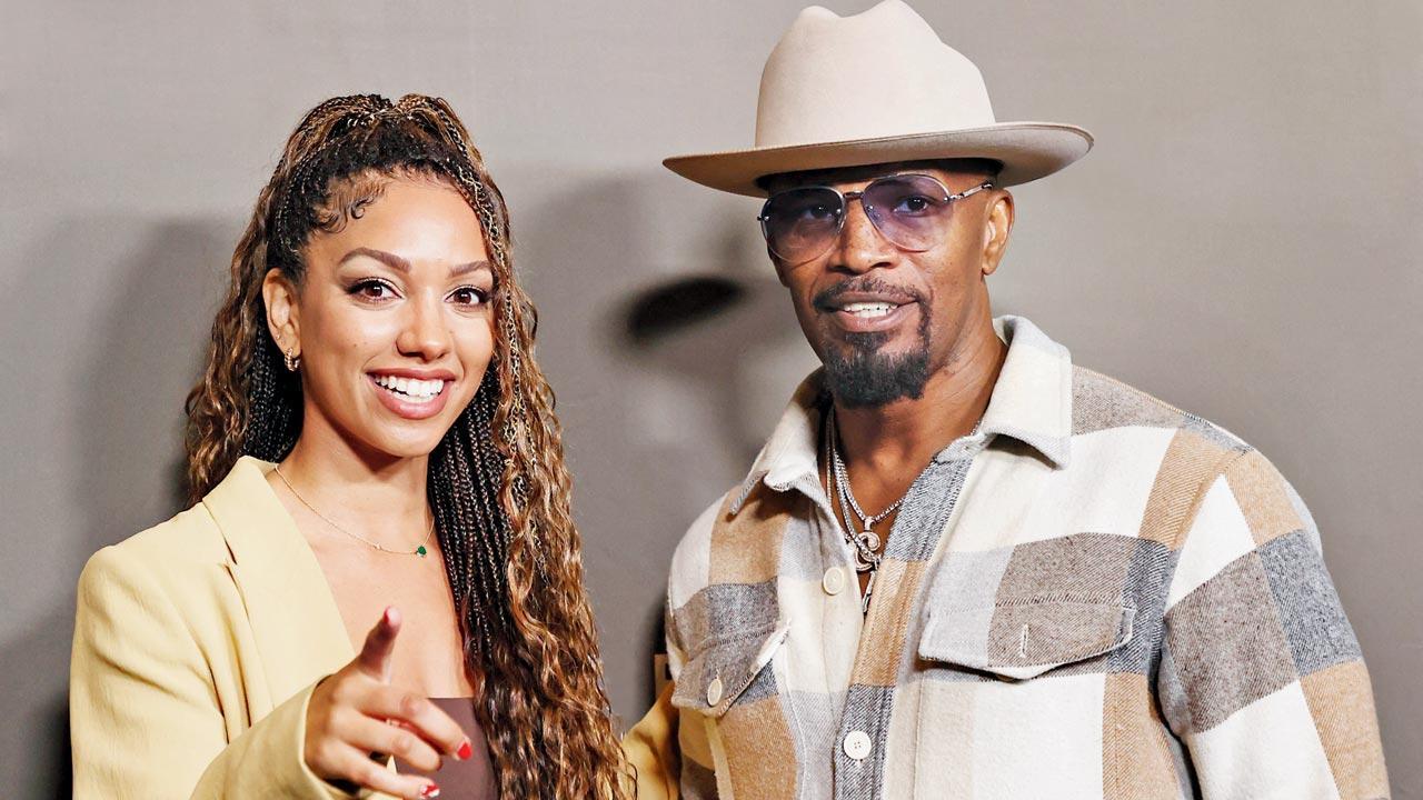  Jamie Foxx walks daughter Corinne down the aisle