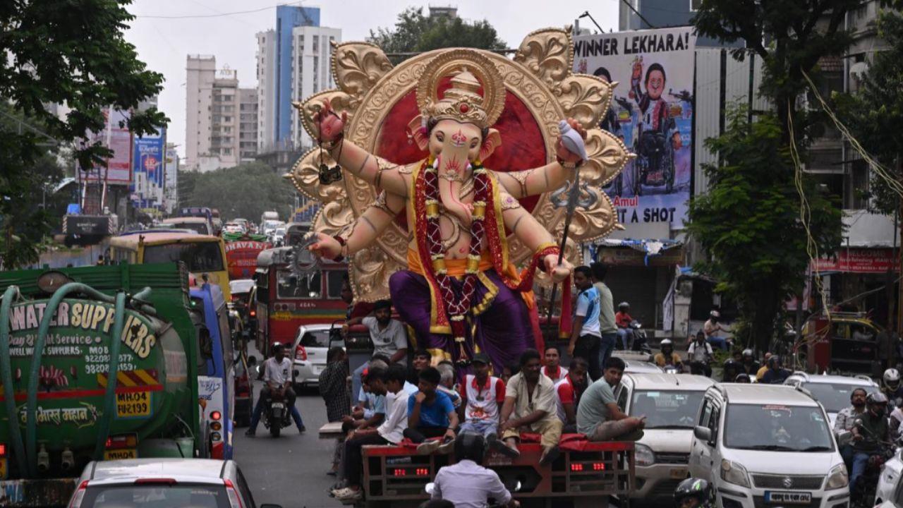 The festival culminates on Anant Chaturdashi, when the idols are carried in grand processions for immersion, symbolising the return of Lord Ganesha to his celestial abode.