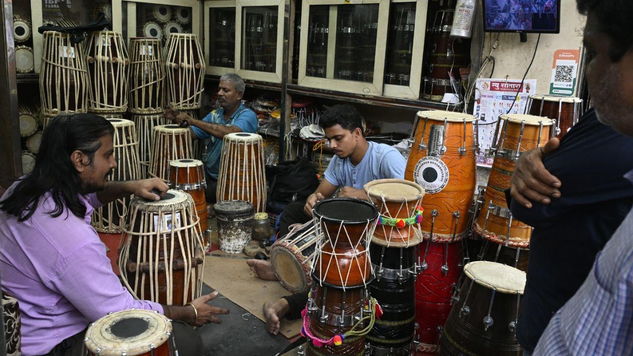 Maharashtra, particularly Mumbai, is renowned for its grand Ganesh Chaturthi celebrations, where processions and pandals play a central role in the festivities.