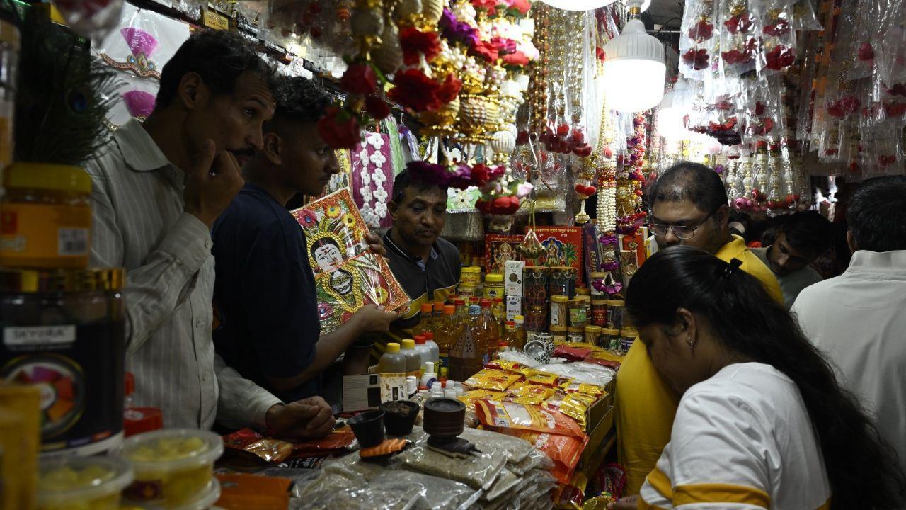 Workers in Lalbag, Mumbai, are meticulously preparing traditional musical instruments such as tabla, dholak, mridang, ghumat, and taal for Ganesh Chaturthi.