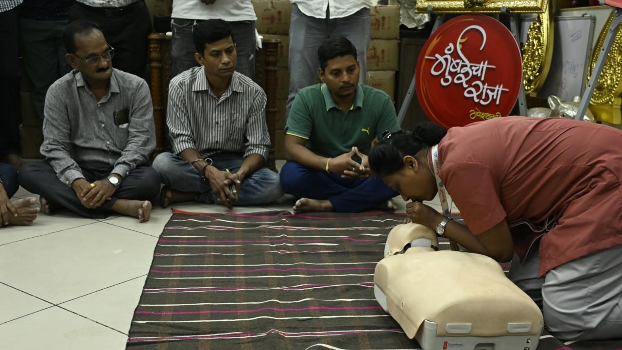 It covers both basic and advanced CPR techniques