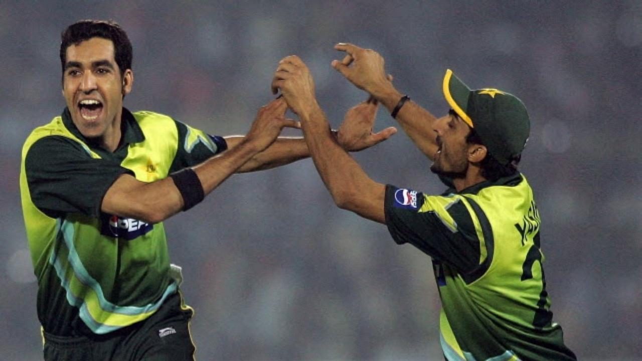 Pakistan pacer Umar Gul snapped three wickets by conceding 28 runs in four overs. He accounted the wickets of Gambhir, Yuvraj Singh and then Indian skipper MS Dhoni
