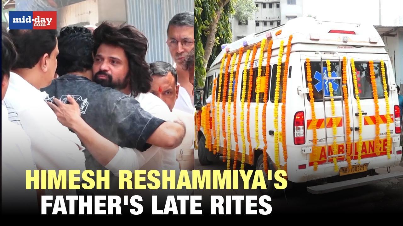 Farah Khan, Sajid Khan & Others At Himesh Reshammiya’s Father’s Last Rites