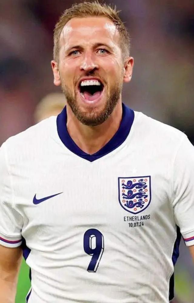 England captain Harry Kane will be presented with a gold cap to mark his 100th appearance for his country ahead of the Nations League match against Finland
