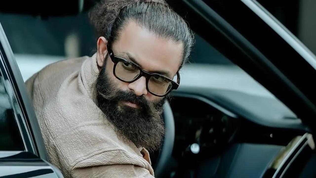Malayalam actor Jayasurya, who is currently in New York and was said to be avoiding arrest, broke his silence on sexual harassment allegations and issued a statement on Instagram. Read more