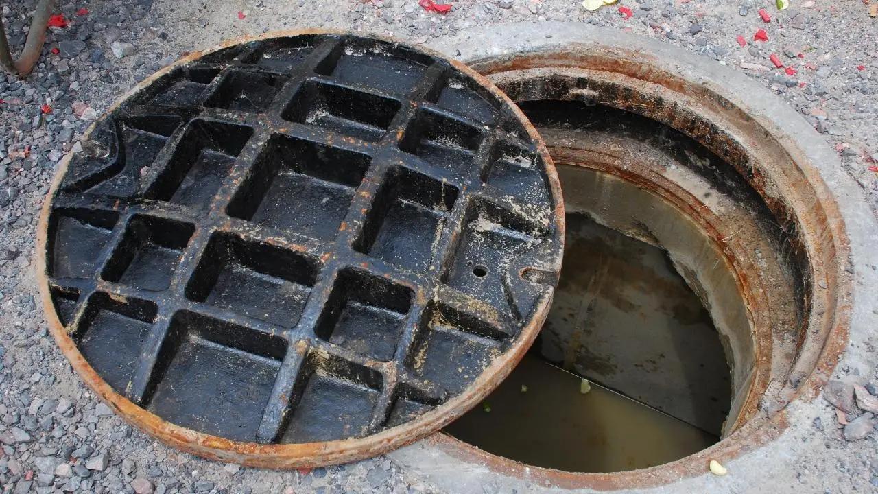 Woman dies after falling in Andheri drain: Mumbai civic body chief forms three-member panel to probe into incident   