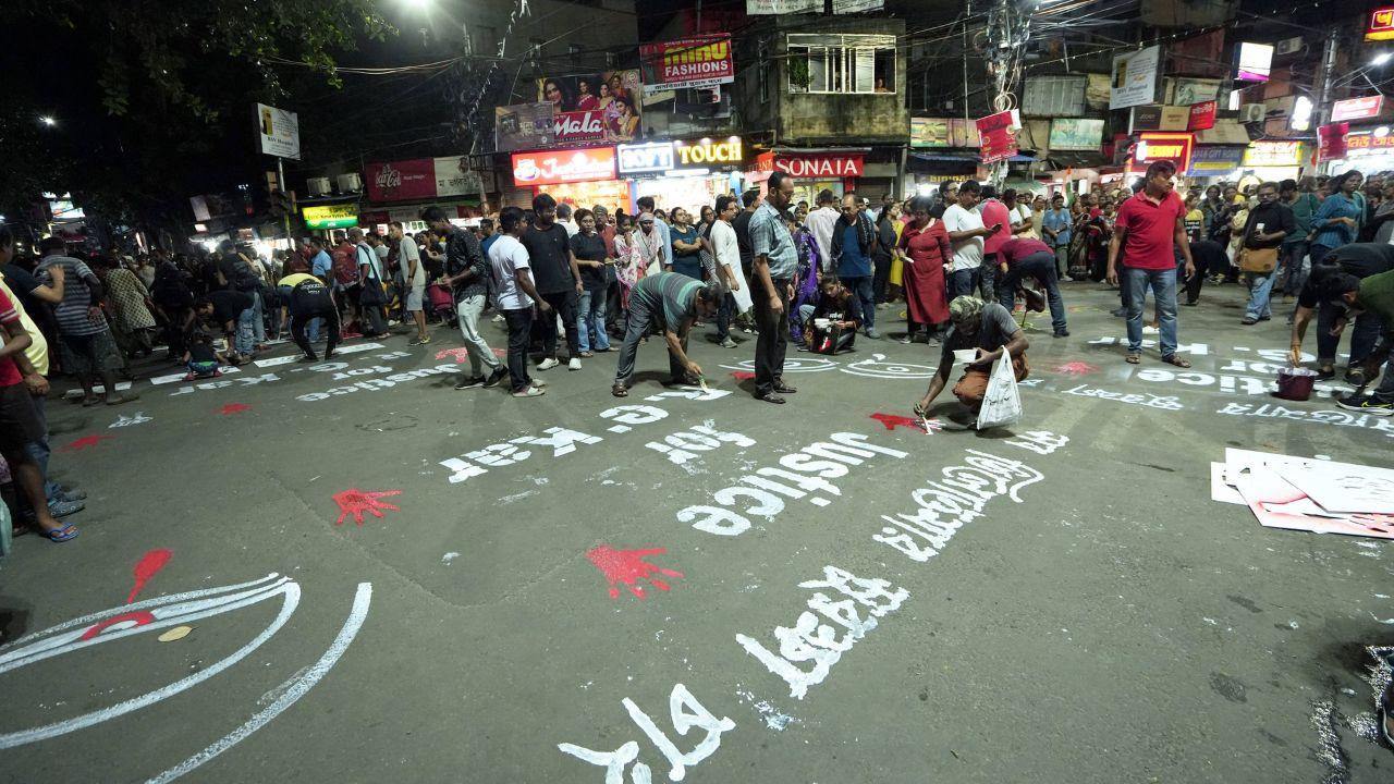 TMC spokesperson Krishanu Mitra defended the party’s actions, claiming that the protests demonstrate the existence of a democratic space for agitation in West Bengal.