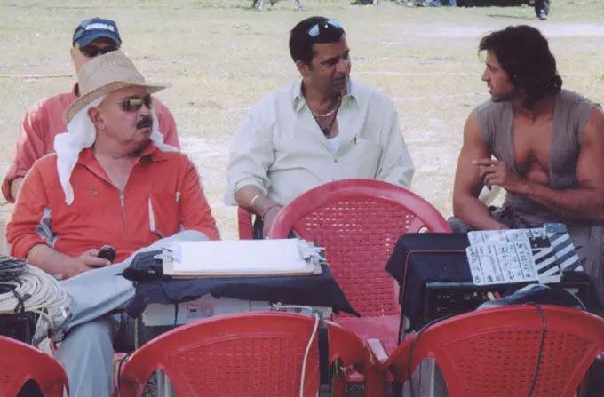 Rakesh Roshan's love for fitness, one might assume, is newfound. But, he credits his athletic upbringing for keeping health a priority. In picture: Rakesh Roshan and Hrithik on the sets of Krrish 2.