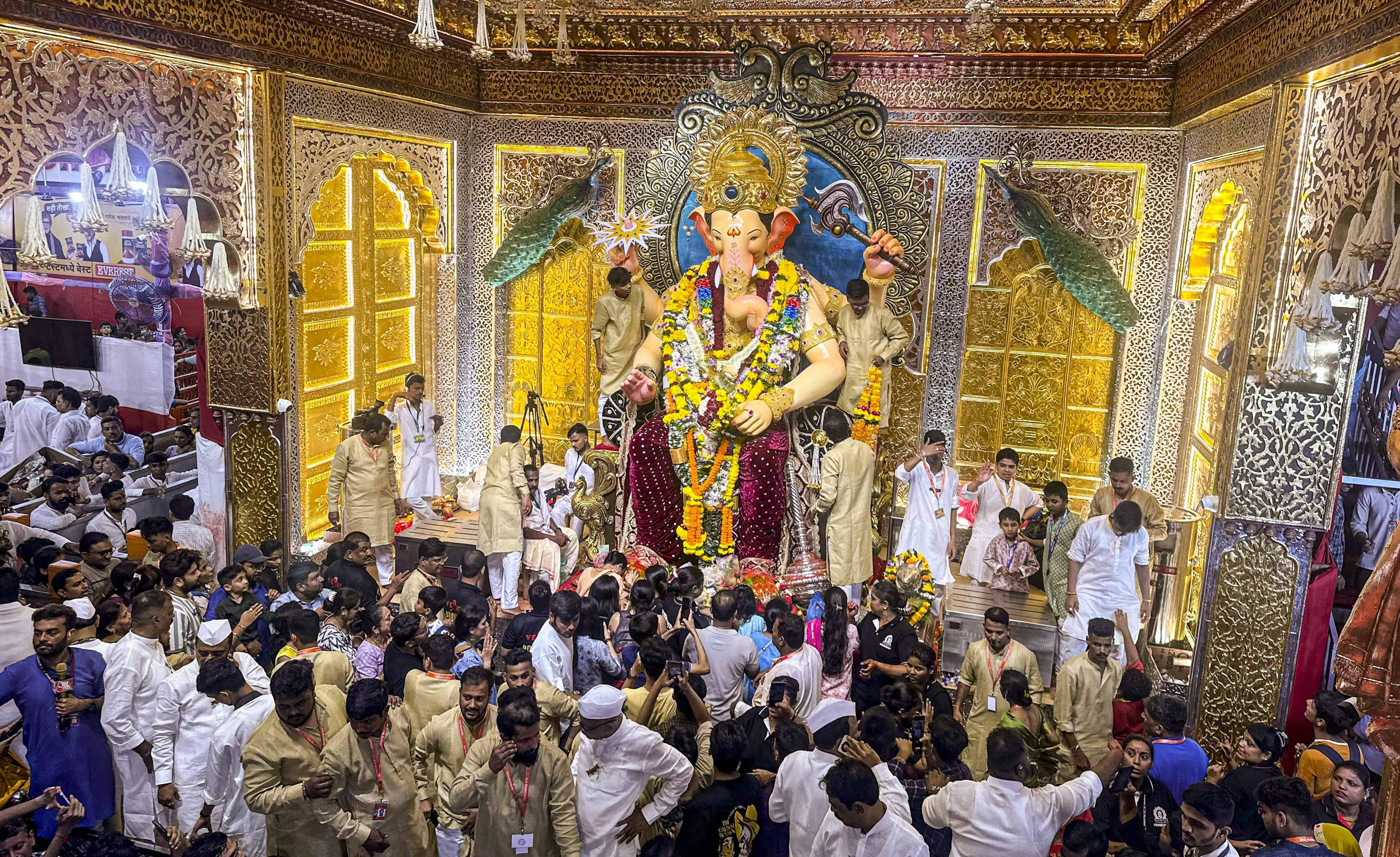 2024-25 marks the 91st year of Lalbaugcha Raja. It is also referred to as the ‘Navsacha Ganpati’ which translates to ‘the one who fulfills all wishes’