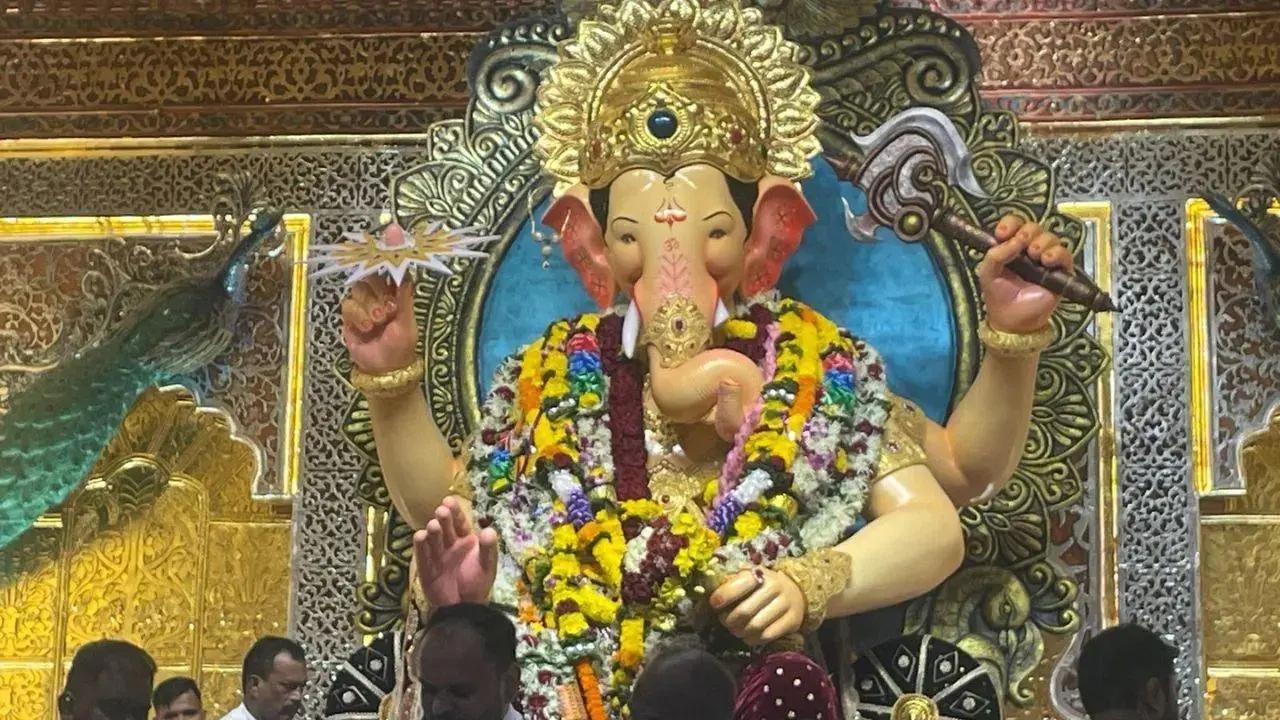 Donations at Lalbaghcha Raja reach over 5.6 crore cash