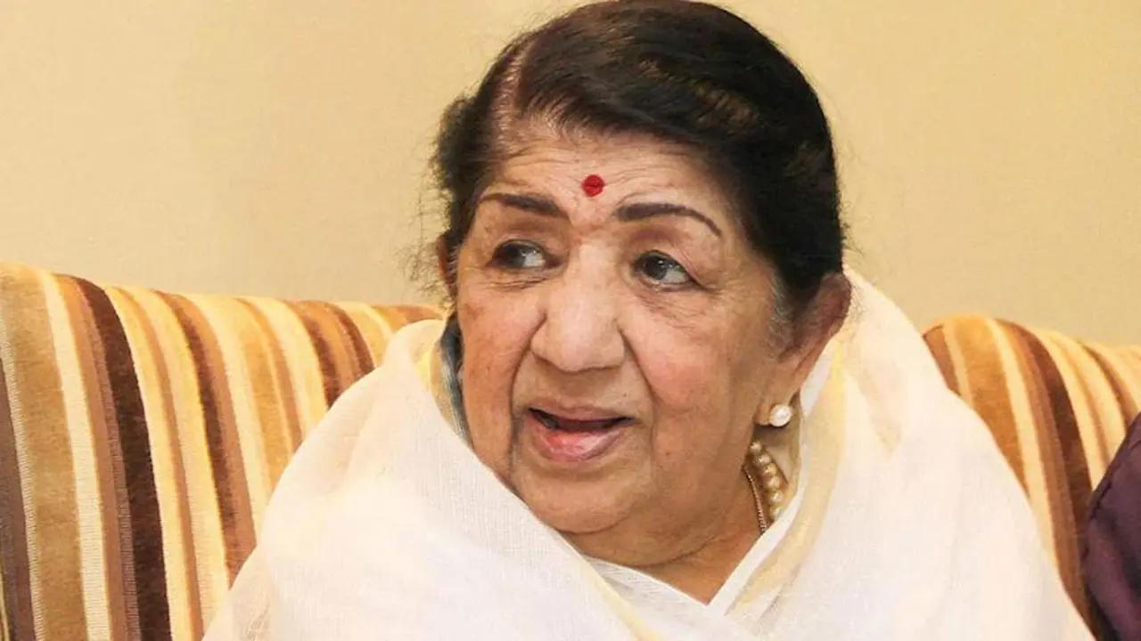 Lata Mangeshkar raised Rs 20 lakh for 1983 world cup-winning team