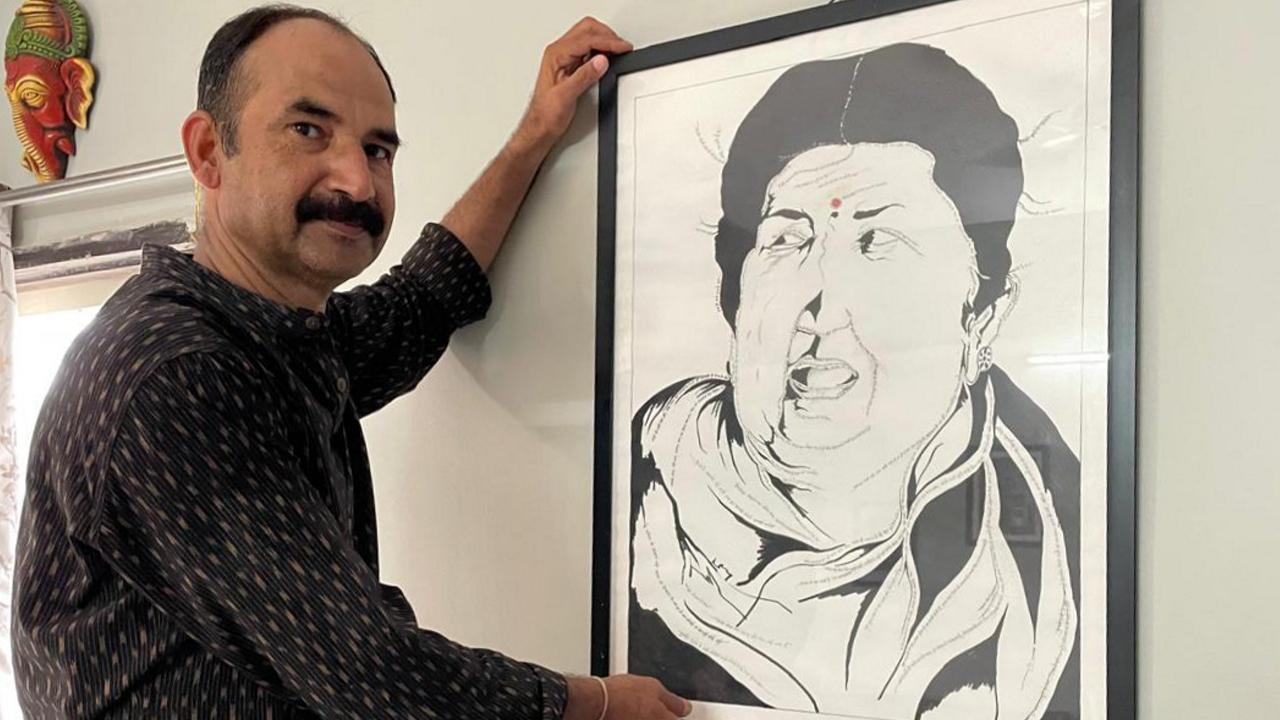 Artist develops picture of Lata Mangeshkar making use of opening lines of her 90 tracks Artist develops picture of Lata Mangeshkar making use of opening lines of her 90 tracks