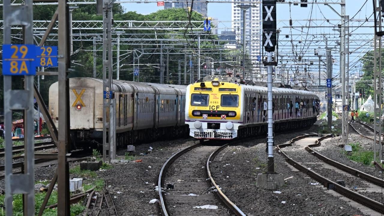 The Western Railway had then said that to facilitate the construction of the 6th line between Goregaon and Kandivali, a major block of 10 hours will be taken on the Up and Down Slow lines and Down Fast line between Goregaon and Kandivali stations