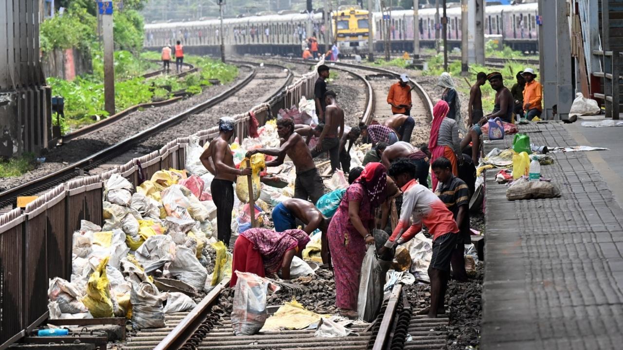 According to a press release issued by Vineet Abhishek – Chief Public Relations Officer of Western Railway, during the block, all UP Fast line trains will run on the UP Slow line between Borivali and Andheri from 23.00 hrs to 03.30 hrs