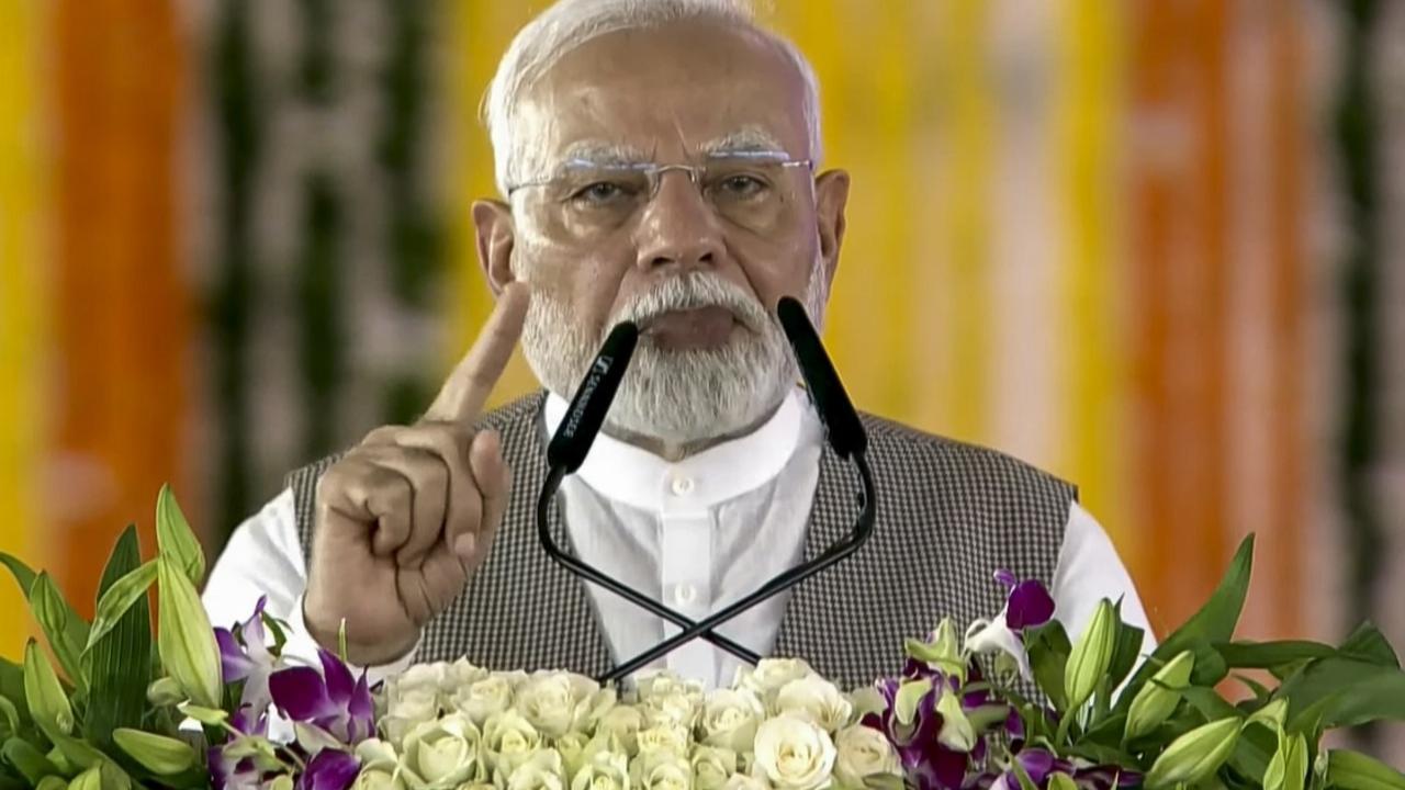 During the event, PM Modi said the completion of one year of Vishwakarma Yojana will give “new energy to the resolutions of developed India” 