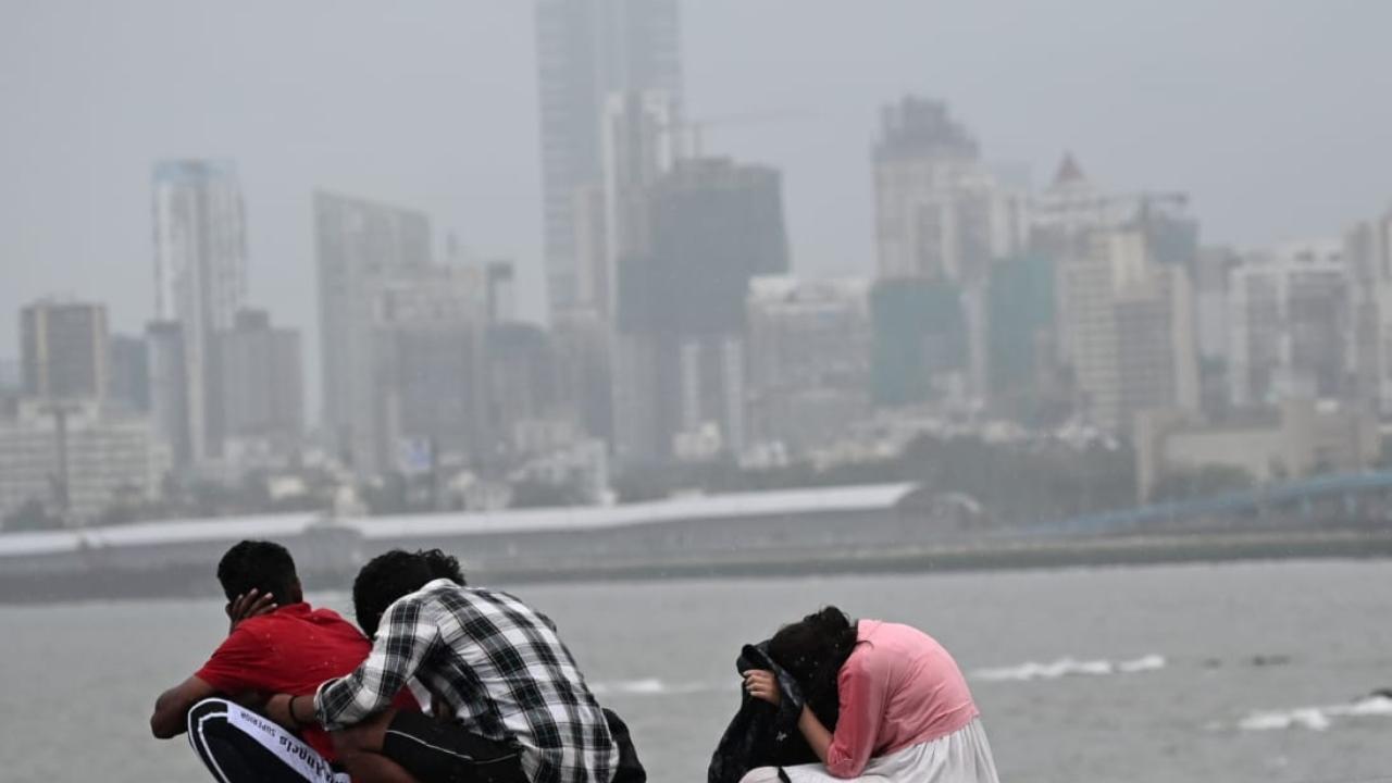 An another high tide of about 3.83 metres was expected at 11.59 pm. The civic body also said a low tide of about 1.31 metres was expected at 5.56 pm on Monday