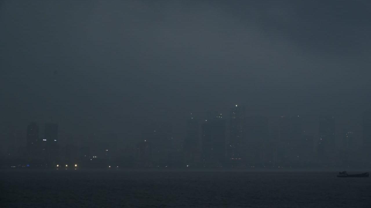 Apart from Mumbai and Thane, the IMD has also issued a red alert for Pune, Raigad and Ratnagiri districts of Maharashtra