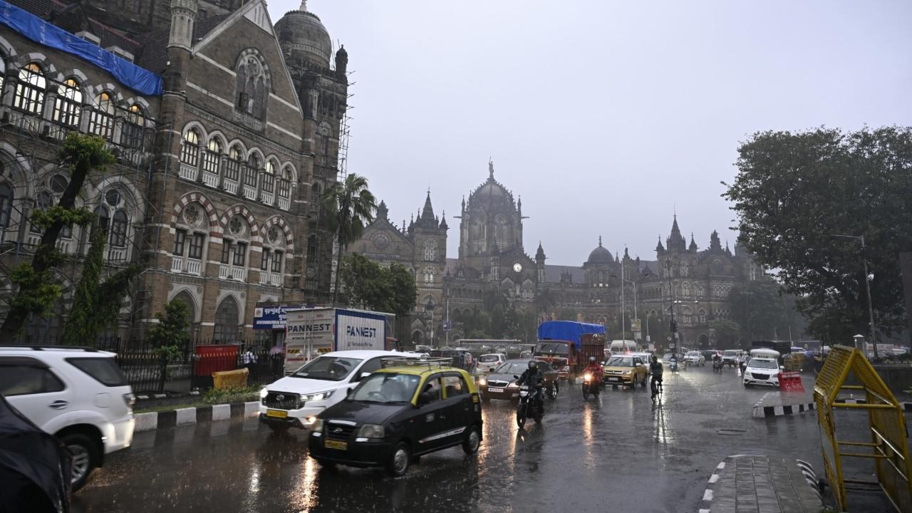 The IMD said that extremely heavy rainfall and thunderstorm with lightning and gusty winds at isolated places were very likely in Pune, Raigad and Ratnagiri districts