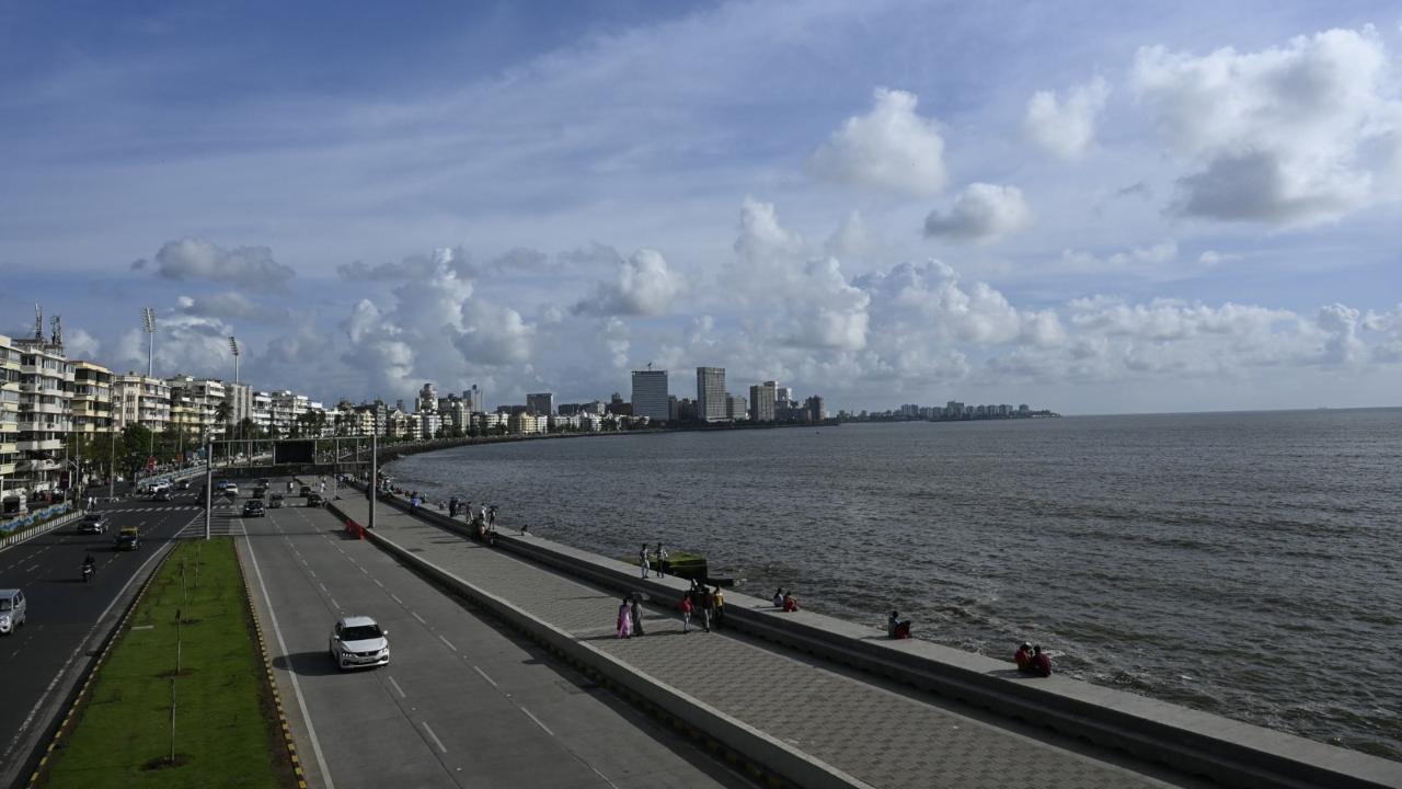 Meanwhile, the Indian Meteorological Department (IMD) on Monday issued a red alert for Chandrapur and Gadchiroli districts of Maharashtra and a yellow alert was issued for some parts of the state