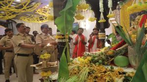 Ganeshotsav 2024: Farmers, cops perform 'aarti' before Bappa at CM's house