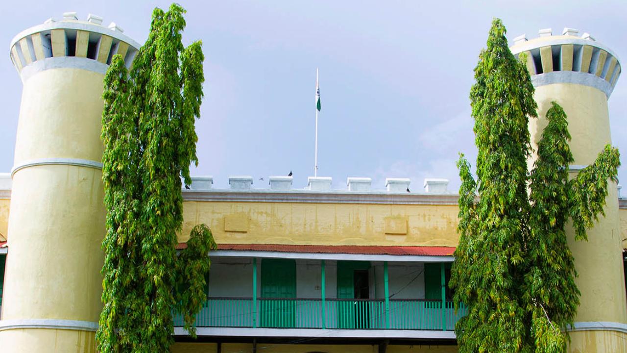 Cellular Jail
Also known as Kala Pani, Cellular Jail is a site of historical importance. Political prisoners were sent here during India’s freedom struggle and many freedom fighters were imprisoned in this jail. It has now been converted into a museum and bears testimony to the efforts of those who fought for freedom of the country. (Pic: Incredible India)