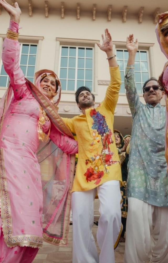 Richa Chadha dropped a series of throwback pictures from Pulkit Samrat and Kriti Kharbanda`s wedding	