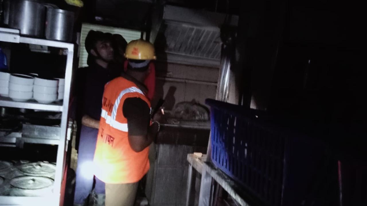Fire breaks out at bar and restaurant in Thane; no one injured, say officials