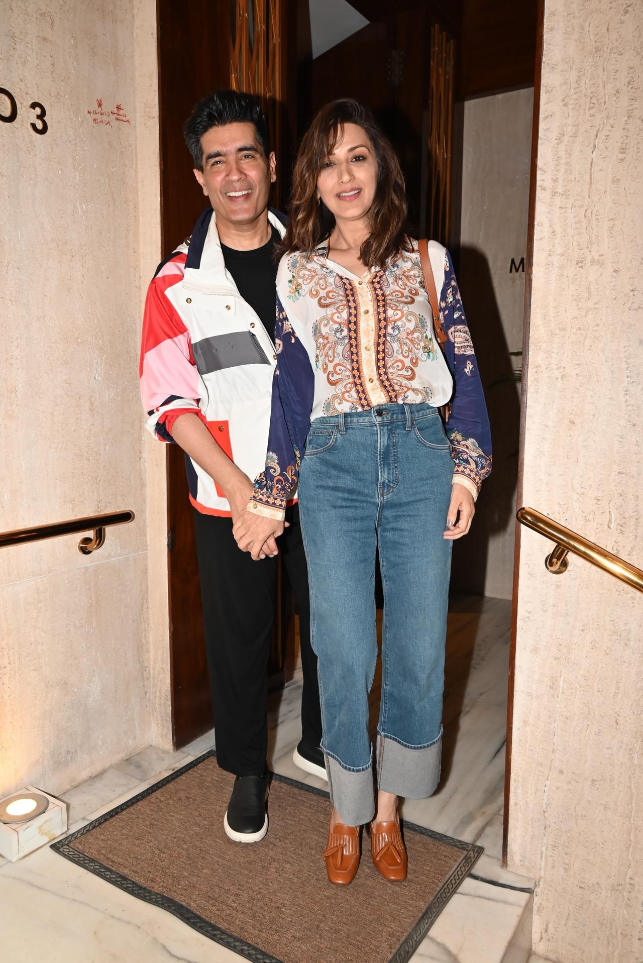 <p>Also joining them was 90s icon Sonali Bendre, who posed with the designer Manish Malhotra. </p> <p>Also joining them was 90s icon Sonali Bendre, who posed with the designer Manish Malhotra. </p>