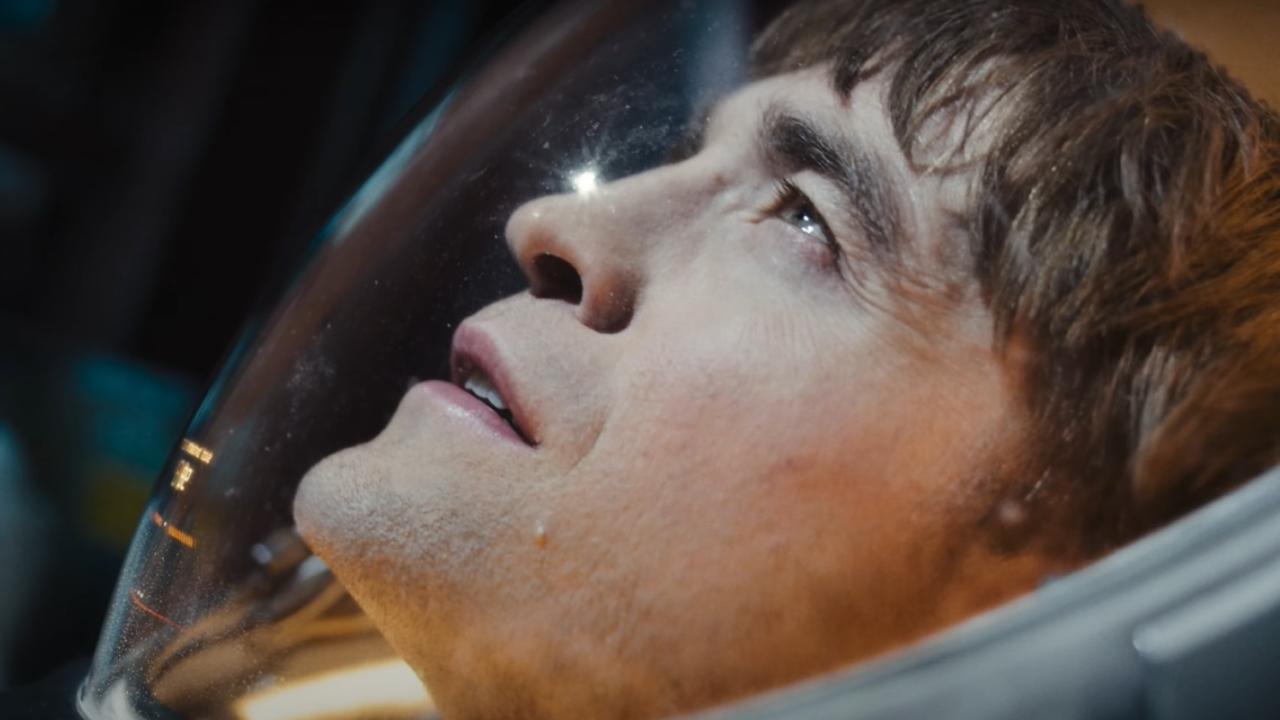 'Mickey 17' Trailer: 'Parasite' fame Bong Joon Ho directs Robert Pattinson facing death and rebirth