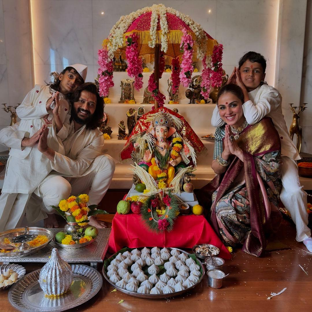 Riteish Deshmukh posted this adorable picture with Genelia D'souza on Ganesh Chaturthi 2024 
