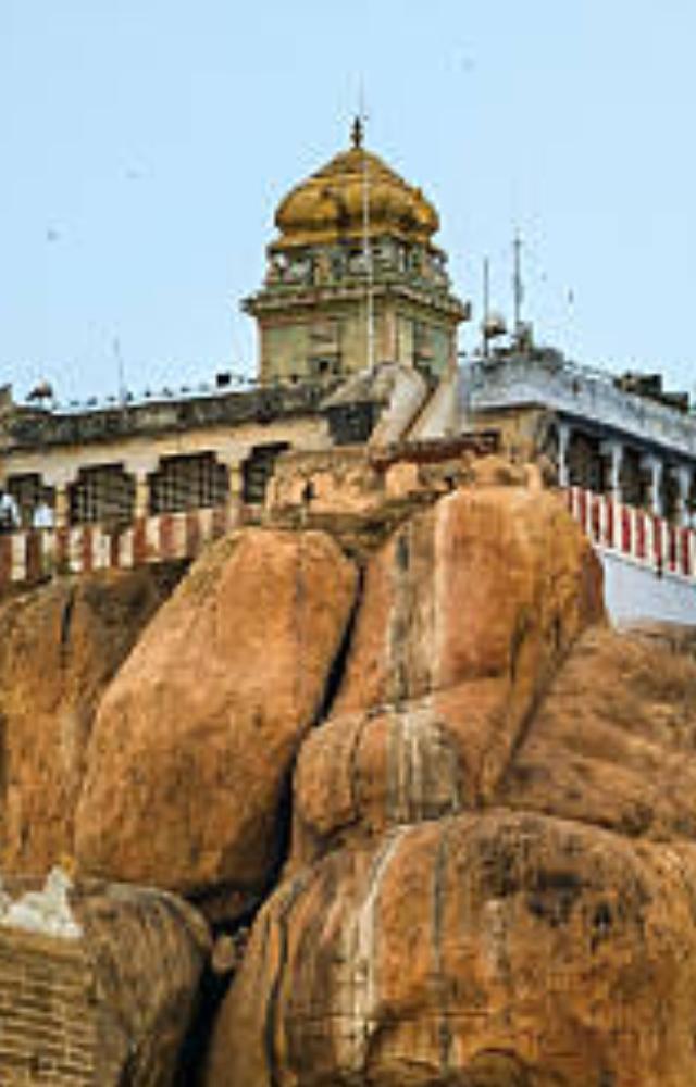 Located at the top of Rock Fort, this is one of oldest Ganesh temples in the country. One has to climb a few steps to reach the temple. 
