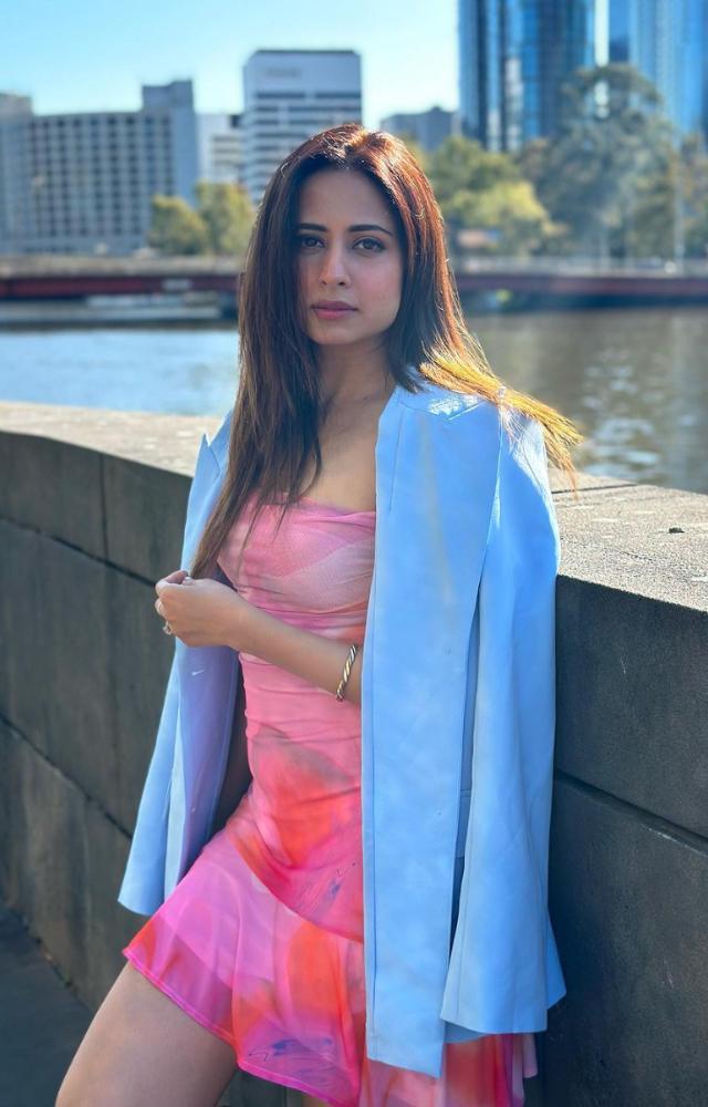5 reasons Sargun Mehta is a boss lady!