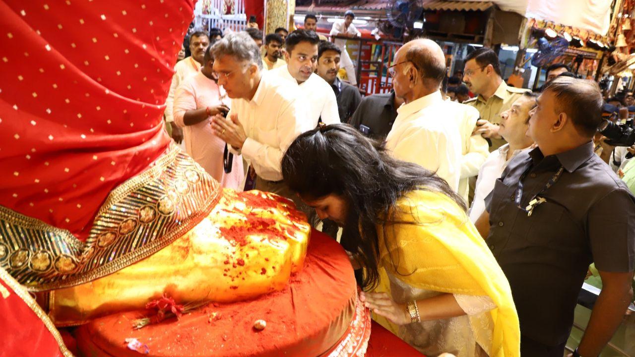 Meanwhile, on the occasion of Ganesh Chaturthi, Lalbaugcha Raja received donations amounting to Rs 48.30 lakhs. 