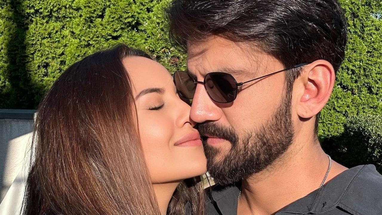 Lovebirds Sonakshi Sinha, Zaheer Iqbal share glimpse of their New York vacation