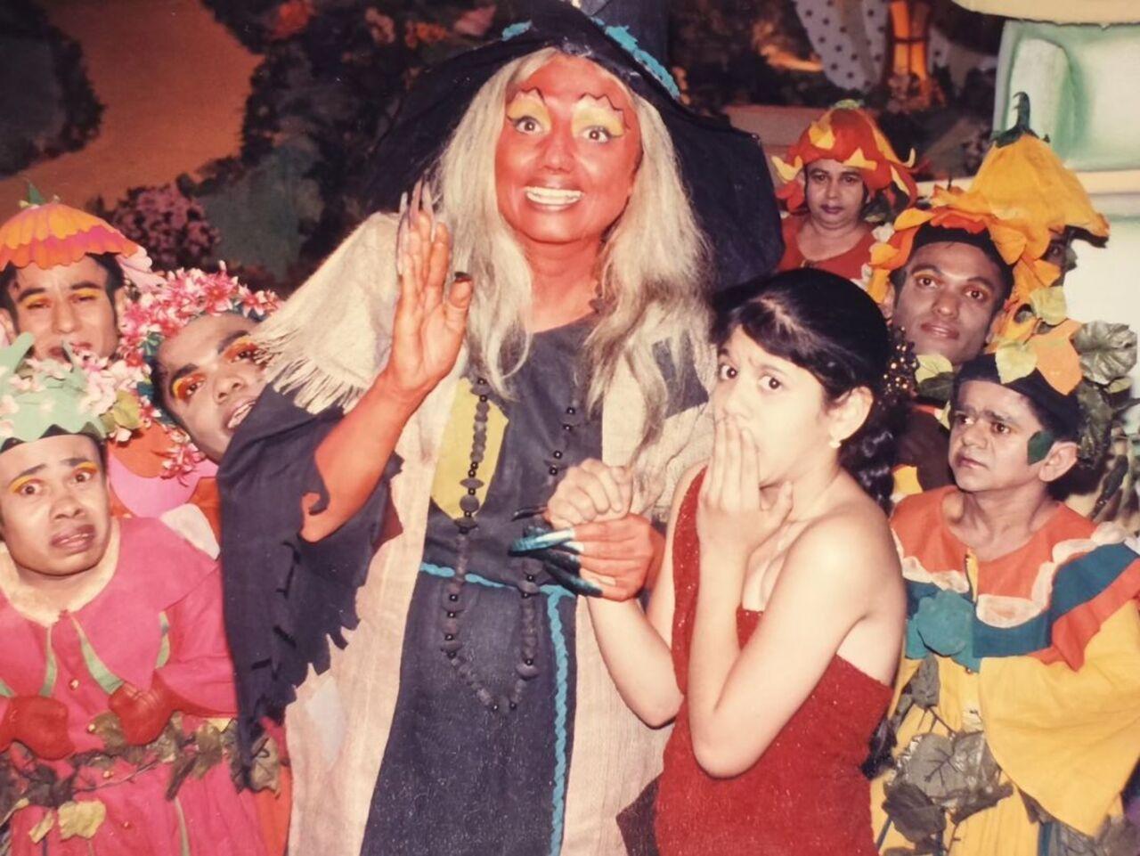 Tanvi as Fruity with Deepshika Nagpal who played the role of Ruby. Ruby is shown as a negative character who tries to get rid of Fruity so she can marry her father, Rohit for his money