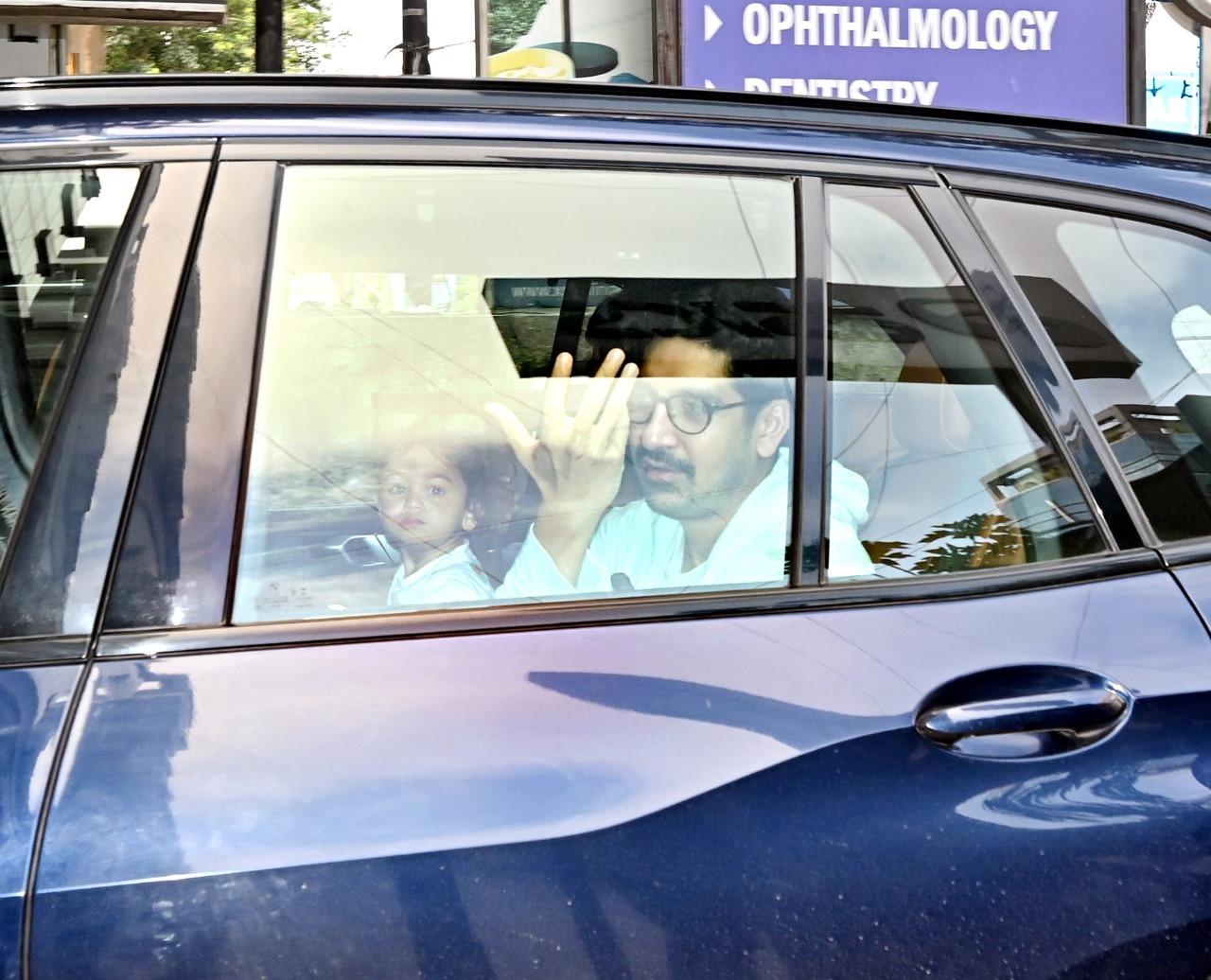 Baby Raha Kapoor was spotted with her dearest uncle and filmmaker Ayan Mukerji. 