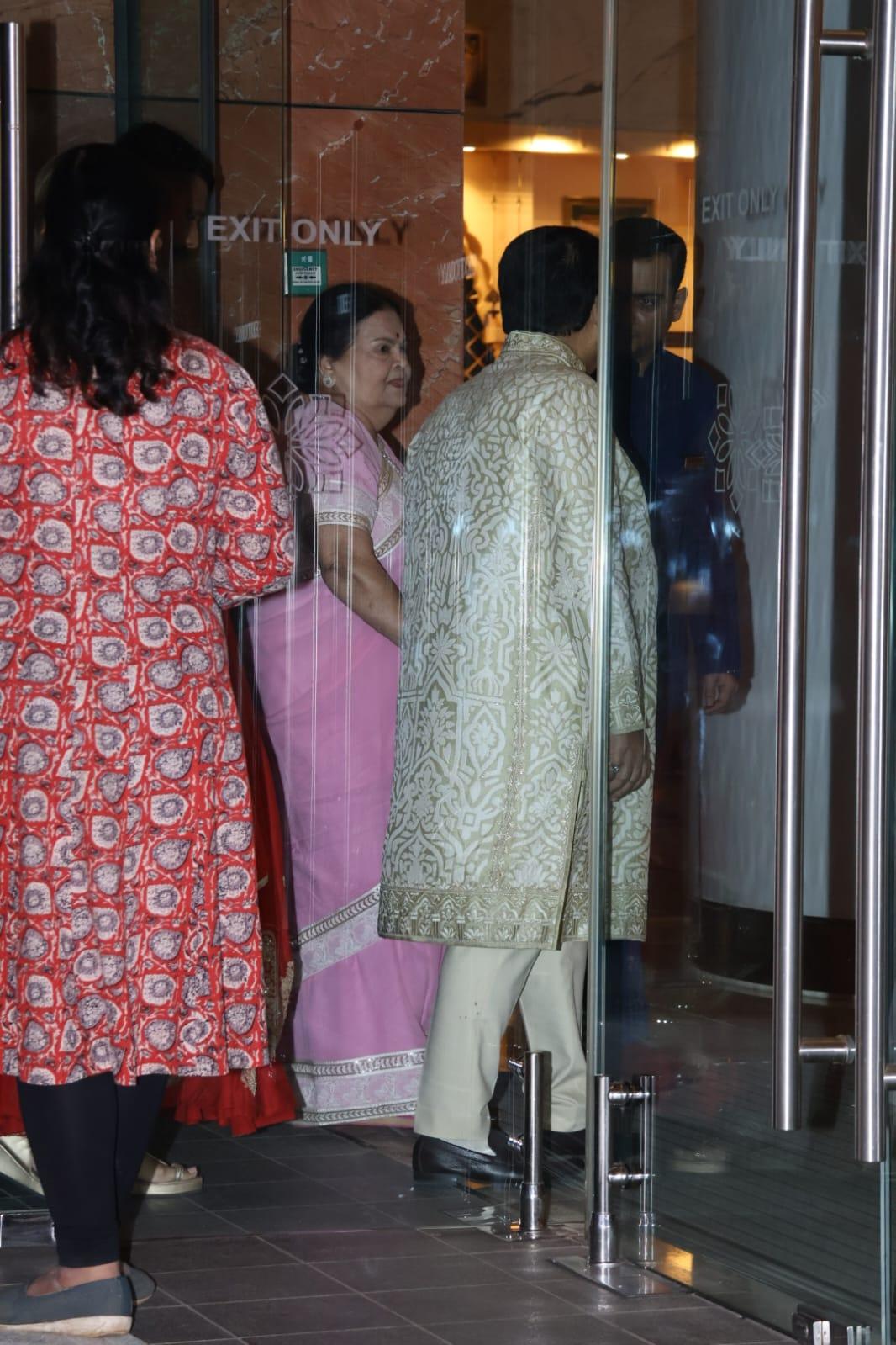 Mukesh Ambani's mother Kokilaben Ambani was also seen in a pink saree for the musical.