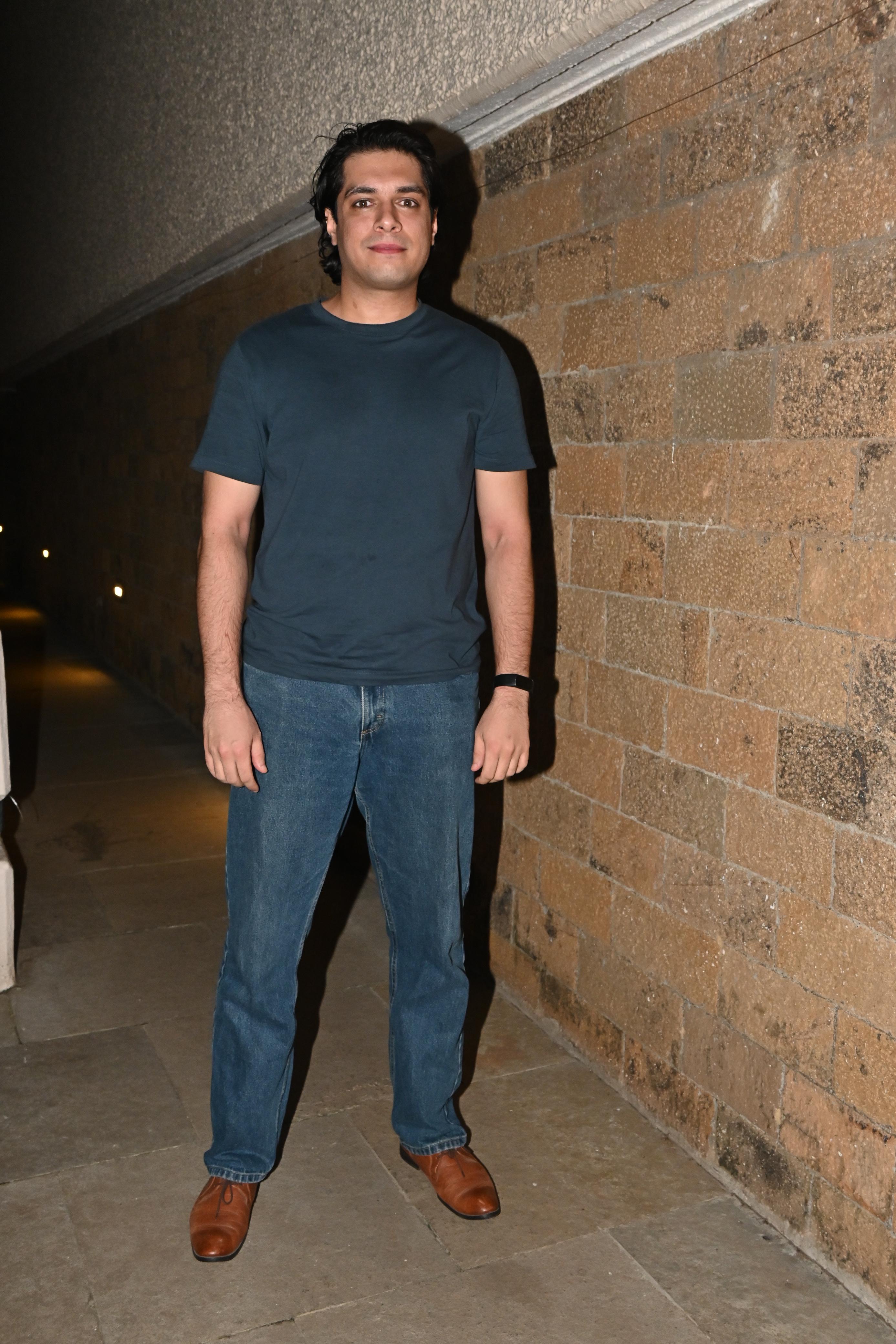 Junaid Khan posed for the cameras ahead of the opening of his latest play